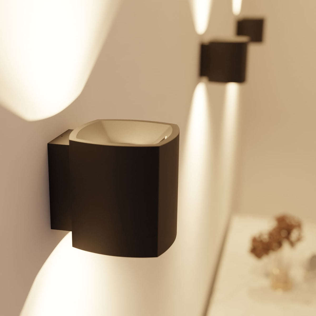 Tevia wandlamp